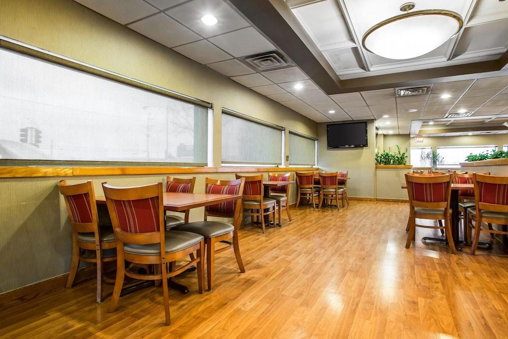 Holiday Inn Chicago Midway Airport S By Ihg Exteriör bild